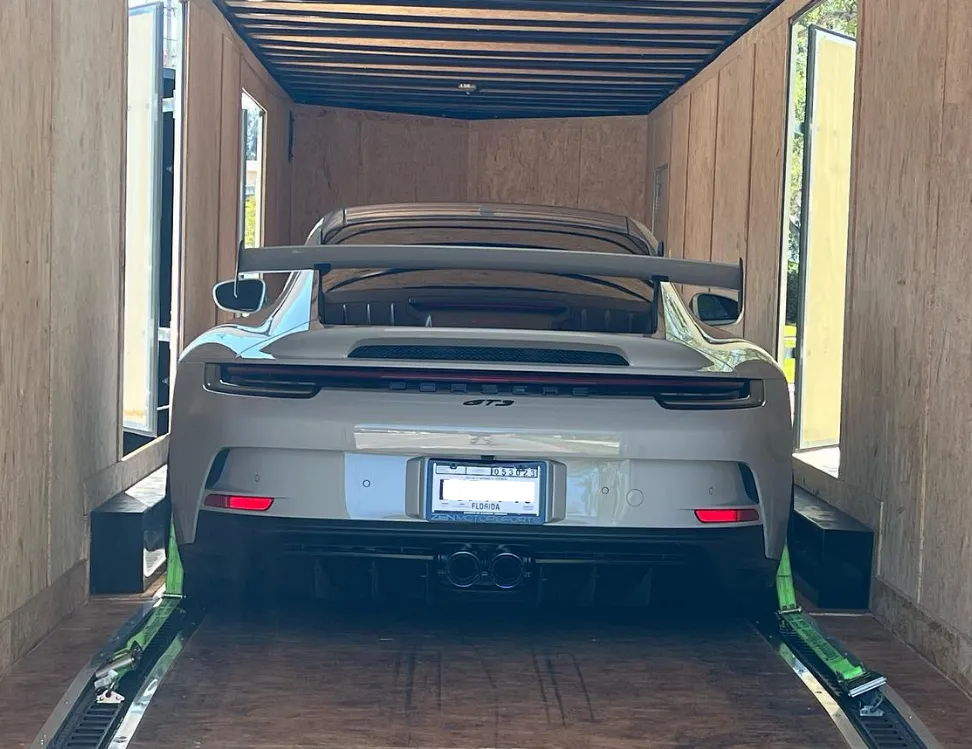 Car shipping service near What Pickup and Delivery Options Are Available in Billings?